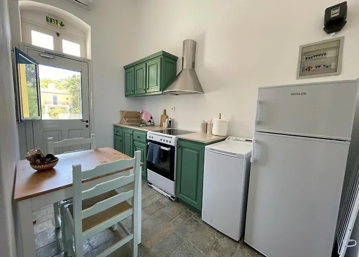 شقة Vera Mare اجيا مارينا